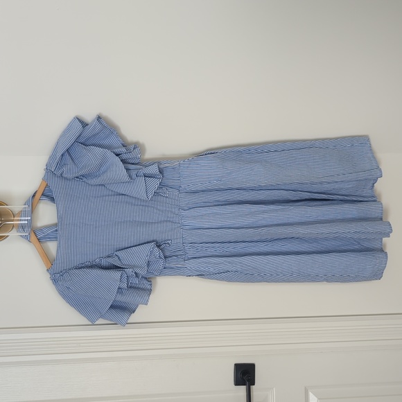 BACKGROUND Italian Blue & White Stripped Dress, Size Medium - Picture 3 of 7